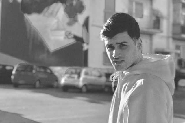 Benzo Diaz: �La mia trap diversa dalle altre, nei testi meno droga e pi� denuncia sociale�